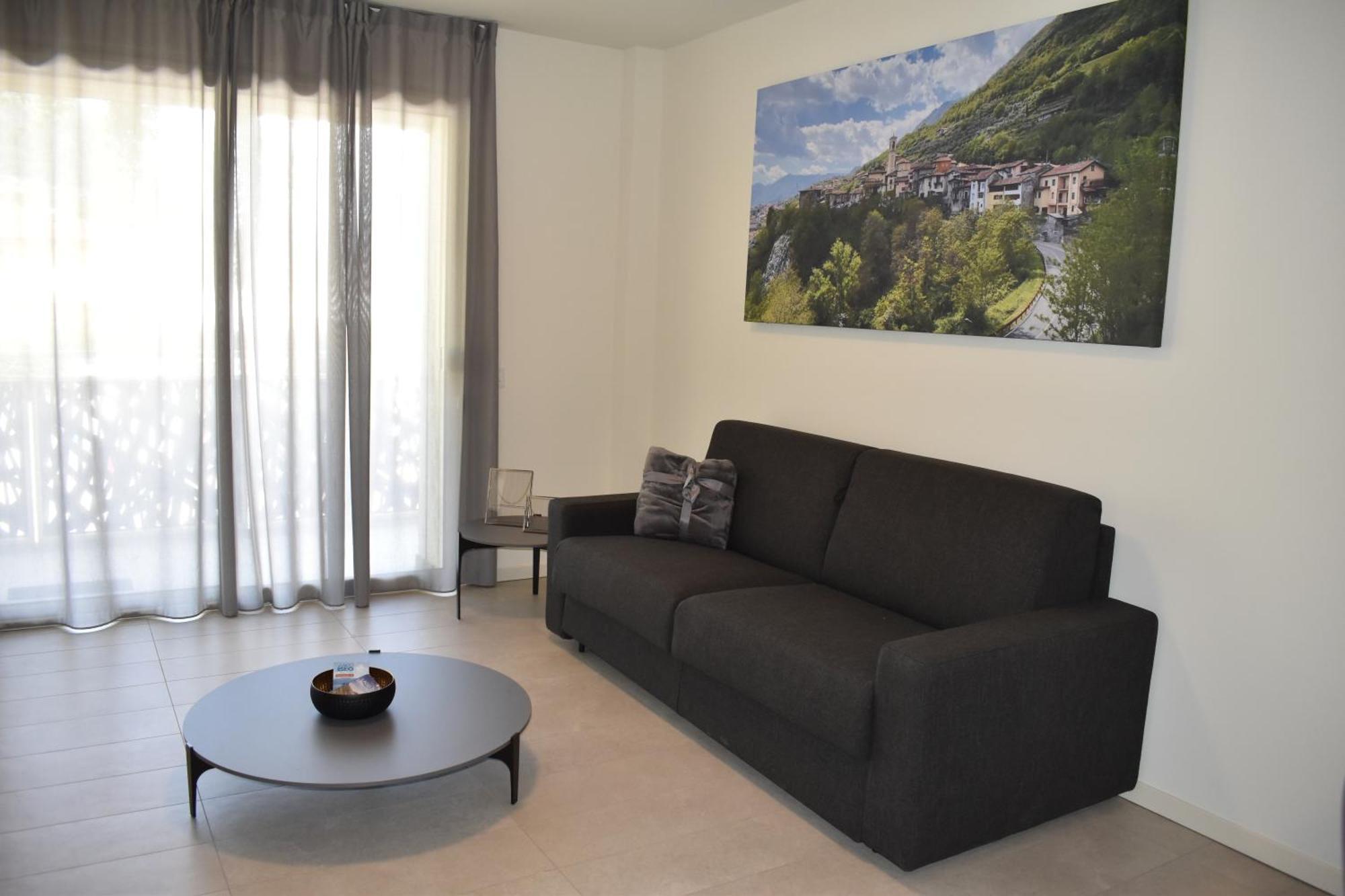 Baia Delle Rose Via Roma 111 Apartment Costa Volpino Exterior photo